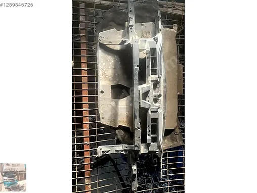 Volkswagen Caddy Radyatör Paneli çıkma parça - ANKA OTO YEDEK PARÇA İzmir