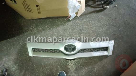 Toyota Verso Panel / Travers çıkma parça