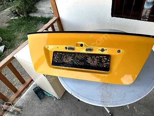 Mazda 2 Bagaj Kapağı çıkma parça - TAMER OTO ÇIKMA PARÇA Muğla