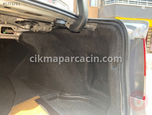Honda Civic Kapı (Arka Sol) çıkma parça
