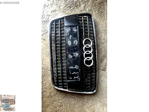 Audi Q7 Ön Panjur / Izgara çıkma parça - ANKA OTO YEDEK PARÇA İzmir