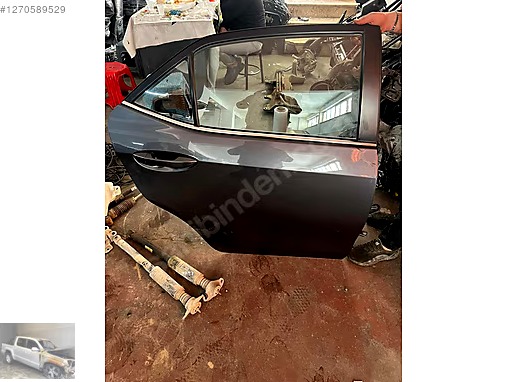 Toyota Corolla Sağ Arka Kapı çıkma parça