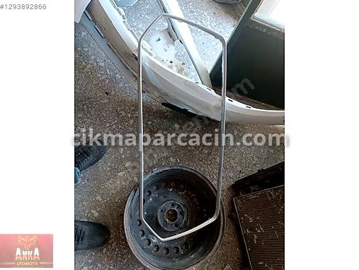 Audi A5 Ön Panjur / Izgara çıkma parça