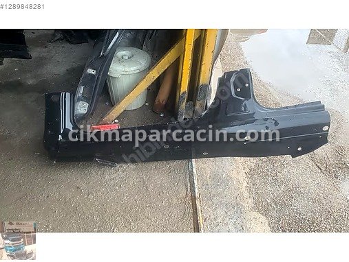 Audi A6 Marşpiyel çıkma parça
