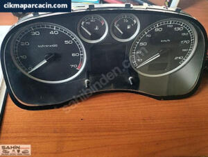 9651299480 E 01 PEUGEOT 307 1.4 BENZİNLİ KİLOMETRE SAATİ