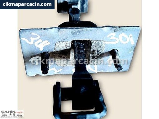 Peugeot 301 Sağ Ön Kapı çıkma parça