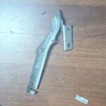 Peugeot Partner Kaput Menteşesi çıkma parça - CAN SANAYİ YEDEK PARÇA İstanbul