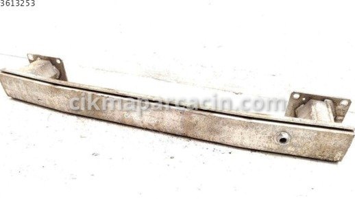 Peugeot Partner Ön Tampon çıkma parça