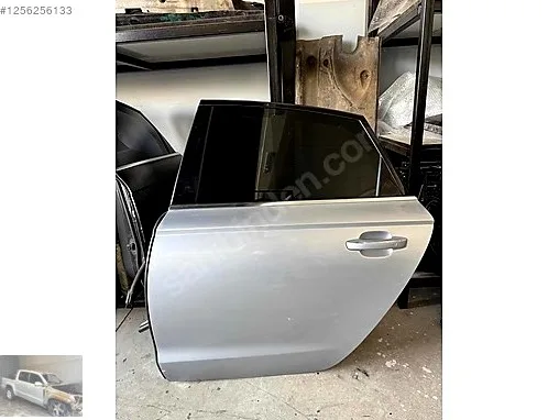 Audi A4 Sağ Arka Kapı çıkma parça - TAMER OTO ÇIKMA PARÇA Muğla