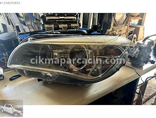 BMW X1 Far çıkma parça