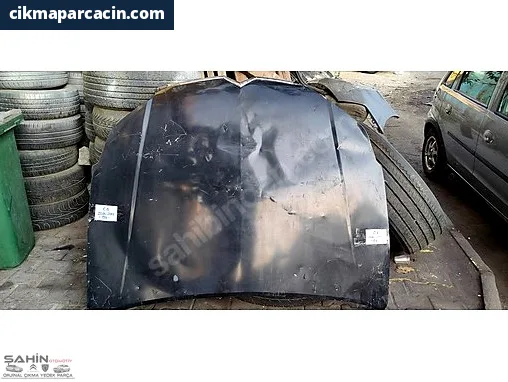 Citroen C5 Motor Kapağı/Üst Kapak çıkma parça - ÖKKEŞ ŞAHİN OTOMOTİV CİTROEN PEUGEOT ÇIKMA Gaziantep