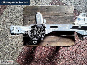 CİTROEN ELYSEE SOL ARKA CAM MOTORU STK132