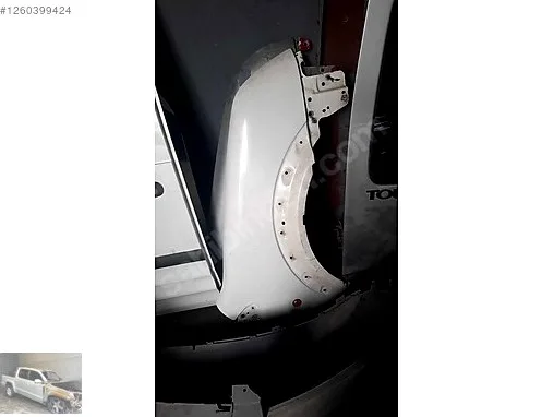 Ford Connect Sağ Ön Çamurluk çıkma parça - TAMER OTO ÇIKMA PARÇA Muğla
