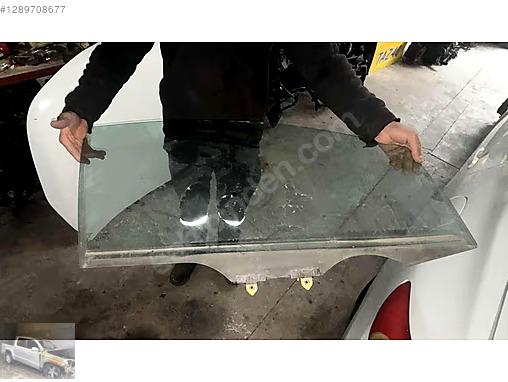 Toyota Corolla Sağ Ön Kapı çıkma parça