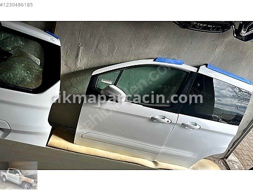 Ford Courier Sağ Sürgülü Kapı çıkma parça