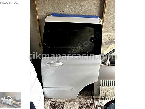 Ford Courier Sol Sürgülü Kapı çıkma parça
