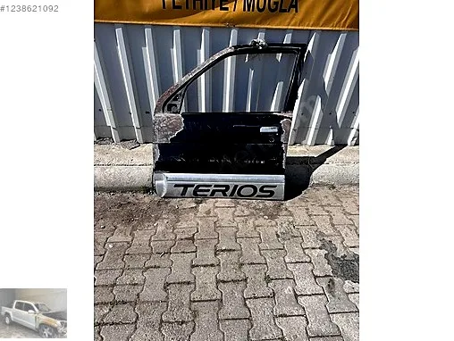 Daihatsu Terios Sol Ön Kapı çıkma parça - TAMER OTO ÇIKMA PARÇA Muğla