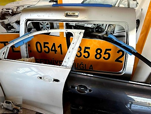 Fiat Egea Sol Ön Kapı çıkma parça