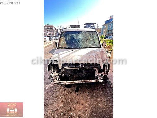 Fiat Doblo Motor Kapağı/Üst Kapak çıkma parça