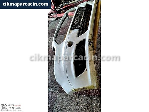 Ford Courier Ön Tampon çıkma parça