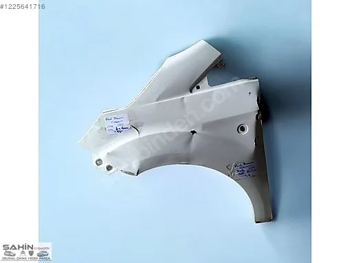 Ford Courier Çamurluk (Arka) çıkma parça - ÖKKEŞ ŞAHİN OTOMOTİV CİTROEN PEUGEOT ÇIKMA Gaziantep