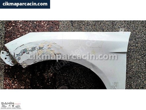 Ford Focus Çamurluk (Ön) çıkma parça