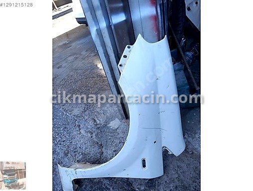 Fiat Punto Çamurluk (Ön) çıkma parça