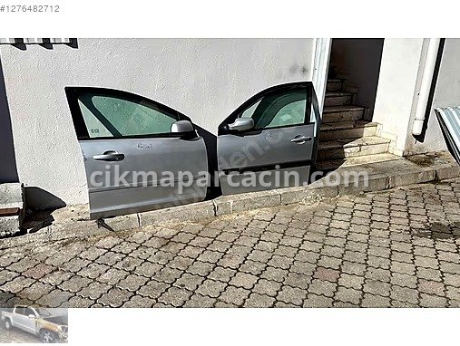 Ford Focus Sağ Ön Kapı çıkma parça
