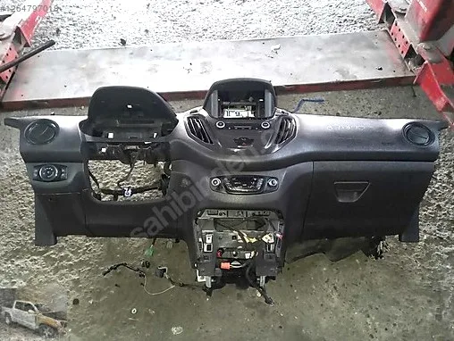 Ford Courier Direksiyon Airbag çıkma parça - TAMER OTO ÇIKMA PARÇA Muğla