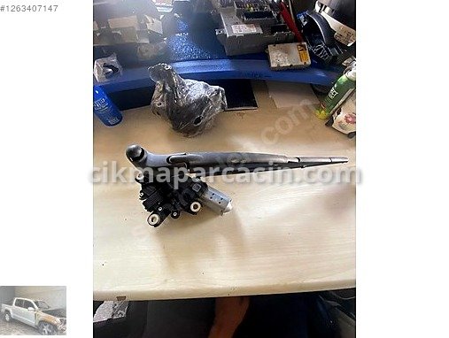 Ford Courier Bagaj Kapağı çıkma parça