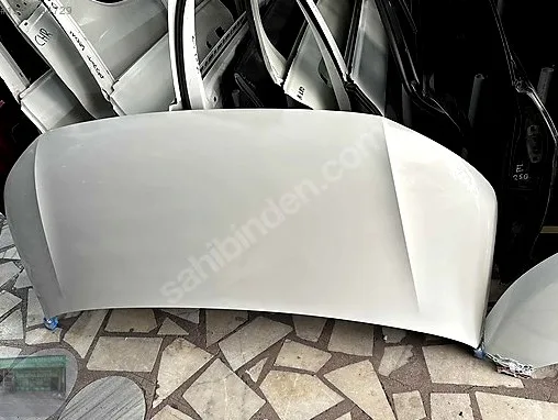 Volkswagen Transporter Kaput çıkma parça - LEZGİN KARDEŞLER OTO ÇIKMA PARÇA Diyarbakır