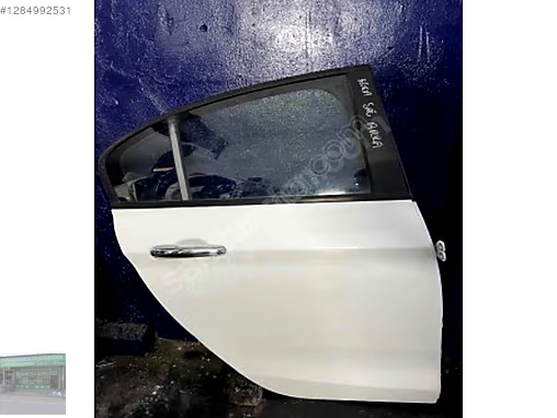 Fiat Egea Kapı (Arka Sağ) çıkma parça