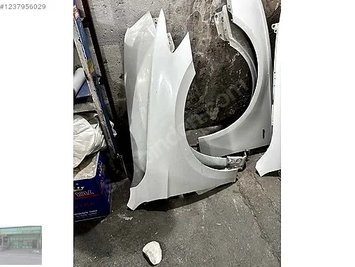 Volkswagen Passat Çamurluk (Ön) çıkma parça - LEZGİN KARDEŞLER OTO ÇIKMA PARÇA Diyarbakır