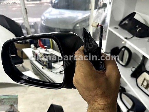 Toyota Hilux Ayna (Sol) çıkma parça