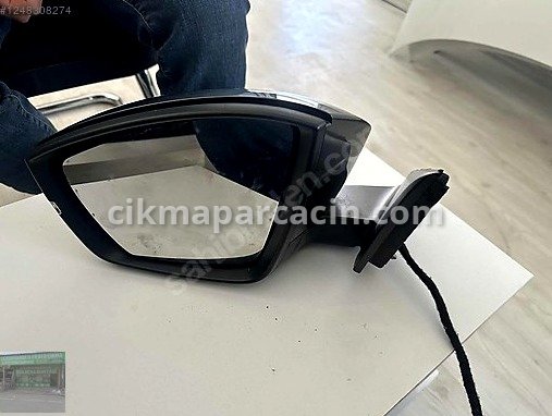 Skoda Karoq Ayna (Sol) çıkma parça