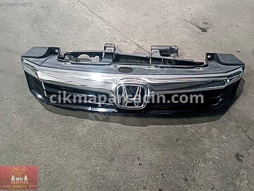 Honda Civic Ön Panjur / Izgara çıkma parça