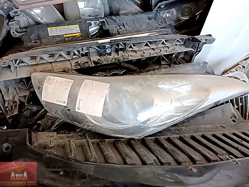 Hyundai Elantra Gündüz Farı (DRL) çıkma parça - ANKA OTO YEDEK PARÇA İzmir