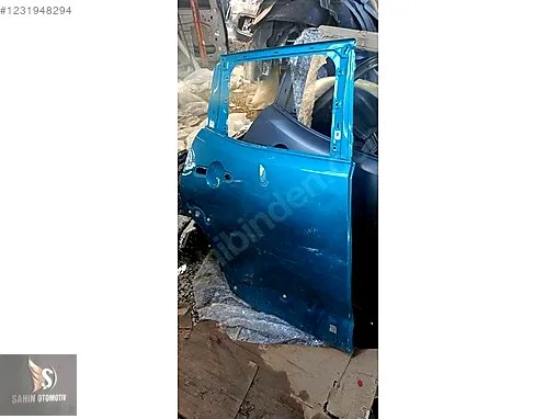 Jeep Renegade Sağ Arka Kapı çıkma parça - Şahin oto orjinal çıkma İstanbul