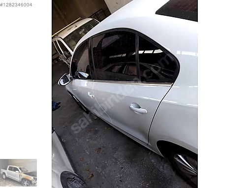 Volkswagen Jetta Sol Arka Kapı çıkma parça
