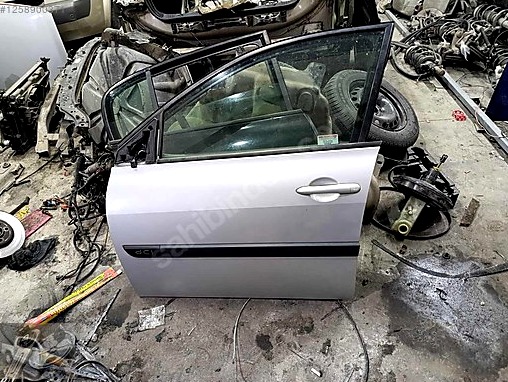 Renault Megane Kapı (Ön Sol) çıkma parça