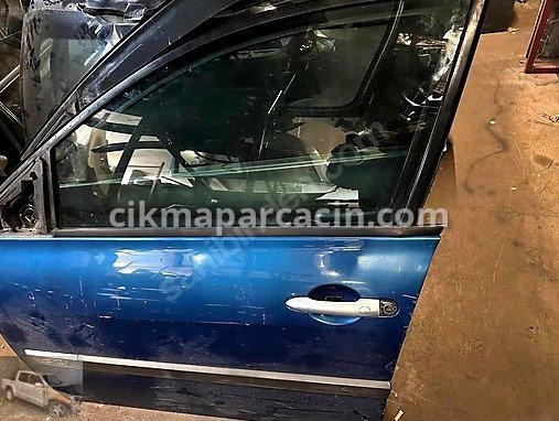 Mazda 2 Sol Ön Kapı çıkma parça