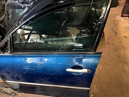 Mazda 2 Sol Ön Kapı çıkma parça - TAMER OTO ÇIKMA PARÇA Muğla