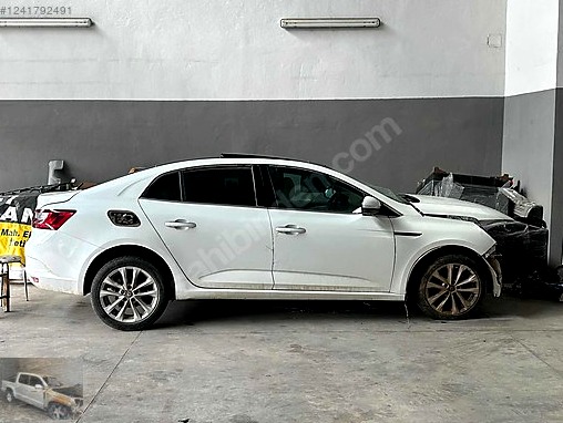 Renault Megane Sol Arka Kapı çıkma parça