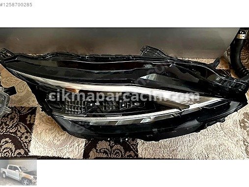 Nissan Qashqai Far (Sol) çıkma parça
