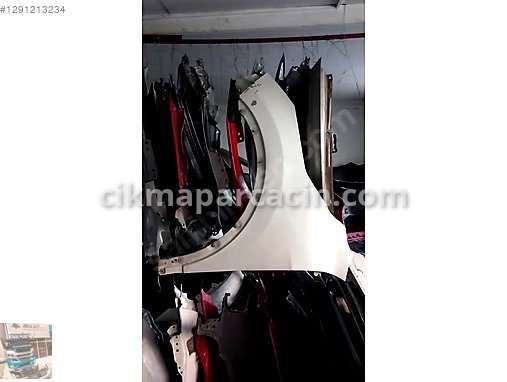 Nissan Qashqai Çamurluk (Arka) çıkma parça