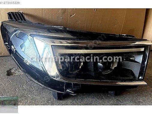 Opel Grandland Far (Sağ) çıkma parça