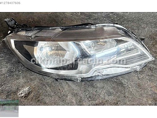 Peugeot 301 Far (Sağ) çıkma parça