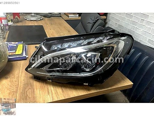 Mercedes-Benz A Serisi Sol Ön Far çıkma parça
