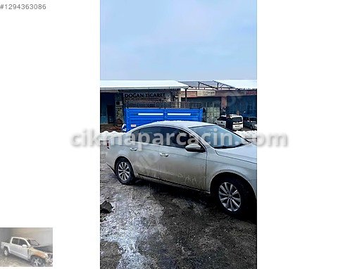 Volkswagen Passat Çamurluk çıkma parça