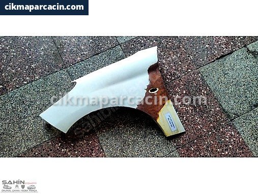 Peugeot 206 Çamurluk (Ön) çıkma parça